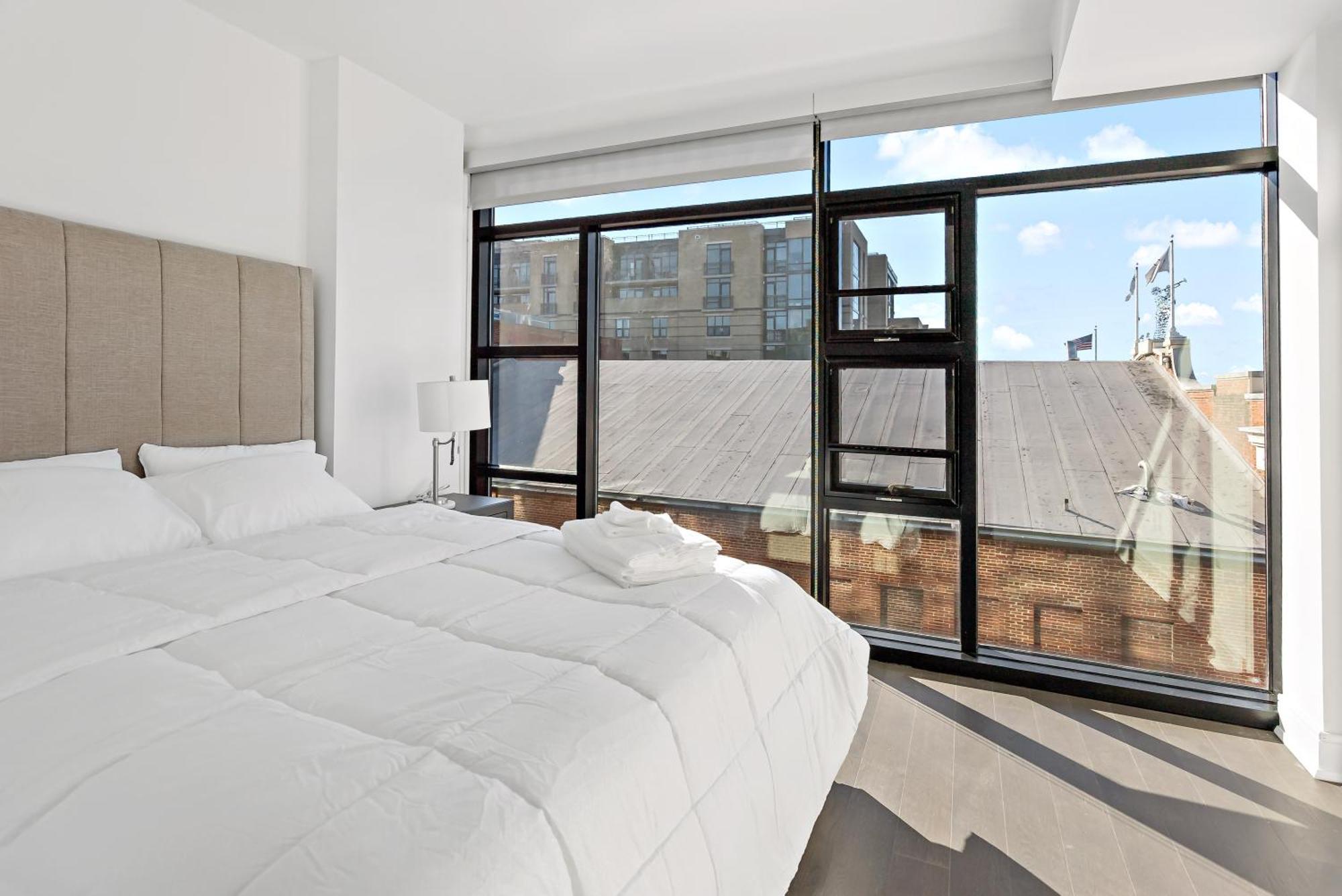 Pure Voyage Shaw Aparthotel Washington Exteriör bild