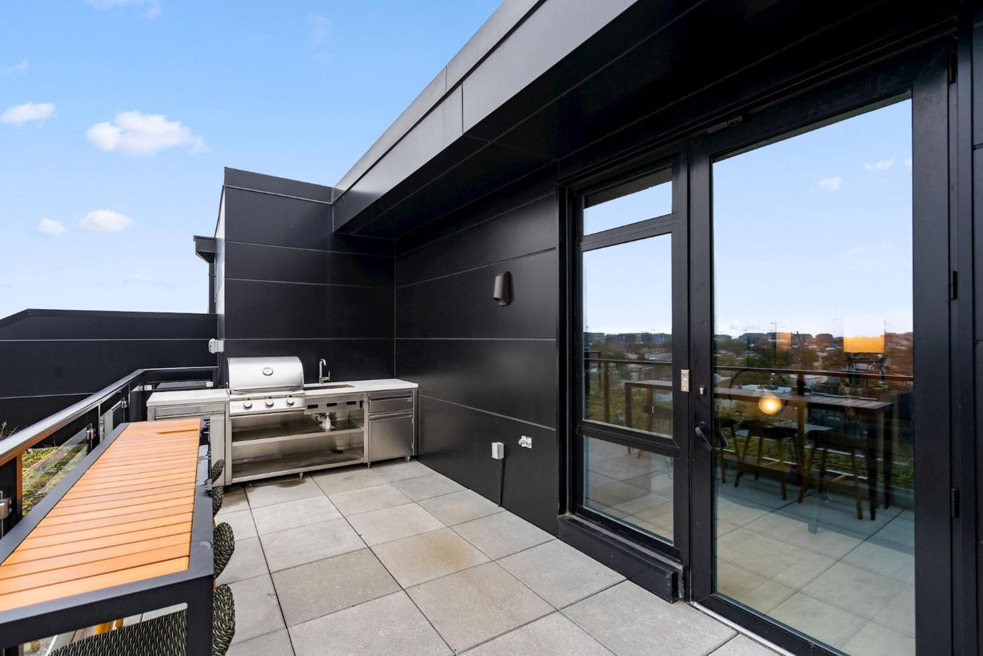 Pure Voyage Shaw Aparthotel Washington Exteriör bild